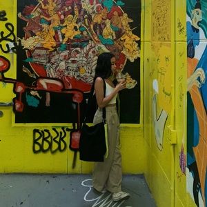 Meet your Posher, Antoinette